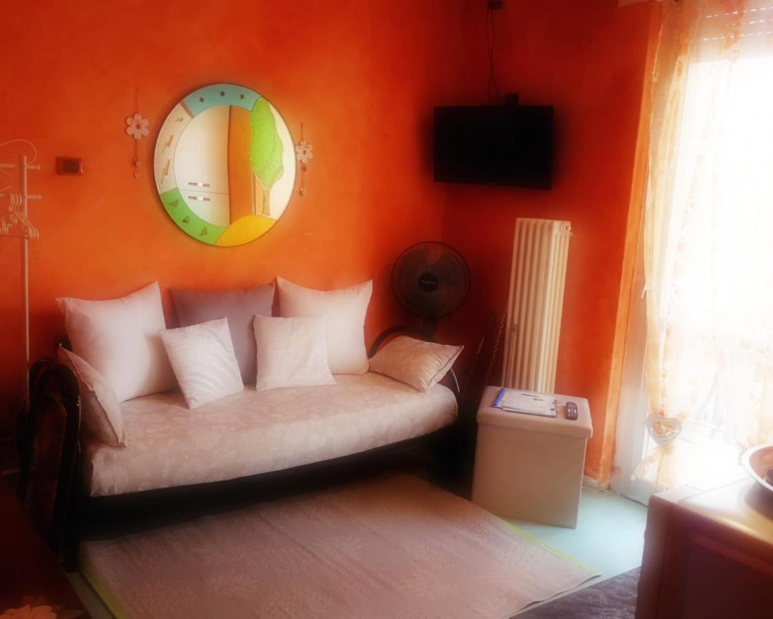 B&B Il Giardino Delle Fate Lecco Εξωτερικό φωτογραφία